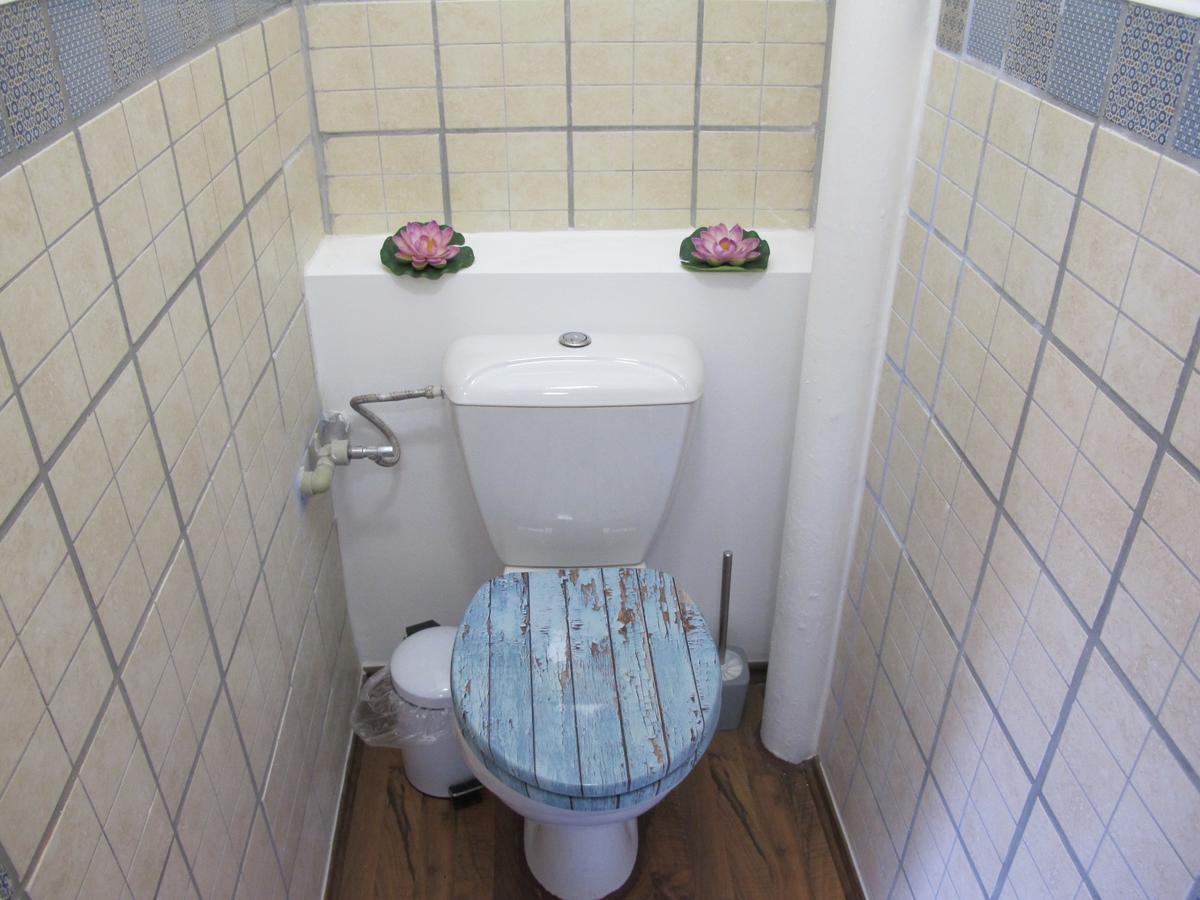 All Seasons Hostel Прага Екстериор снимка